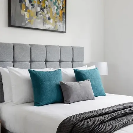 Modern 1br Near Centre Hunslet Apartmán *